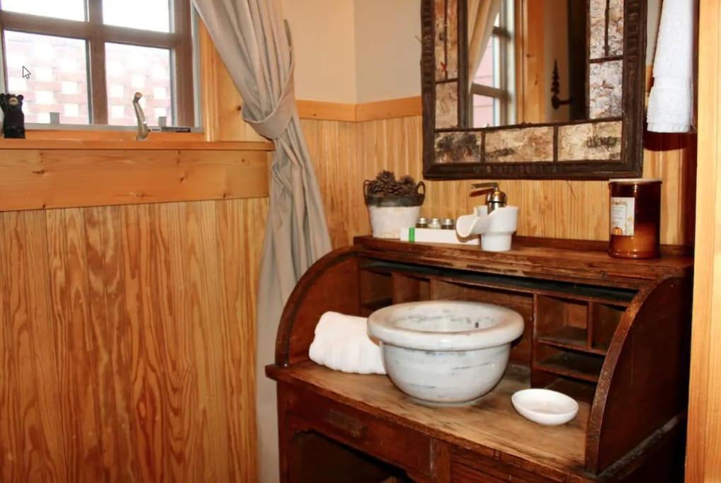 Quiet Getaway At Wayward Cottage Pisgah 外观 照片